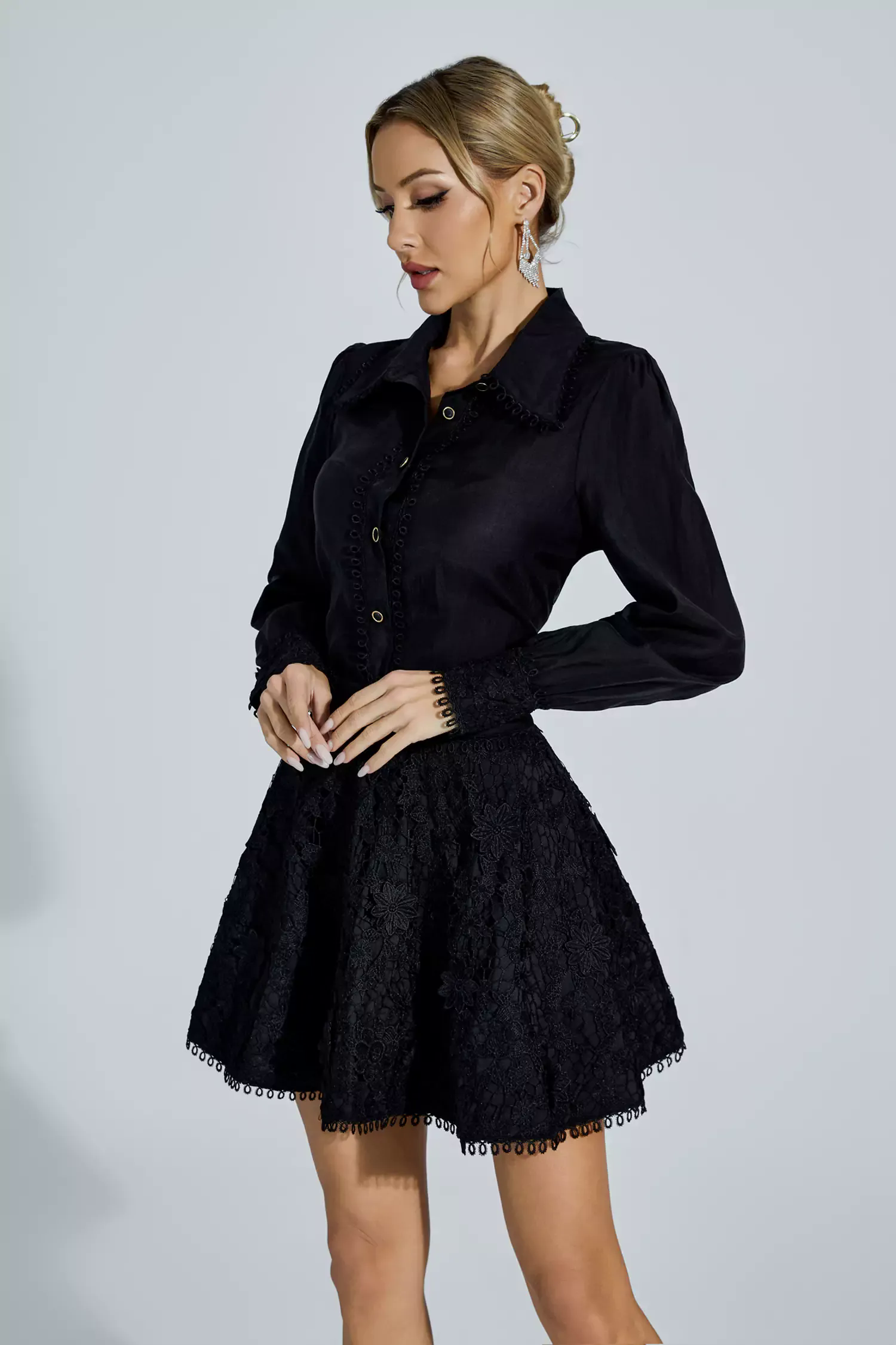 Layne Black Embroidery Set Layne Black Embroidery Set