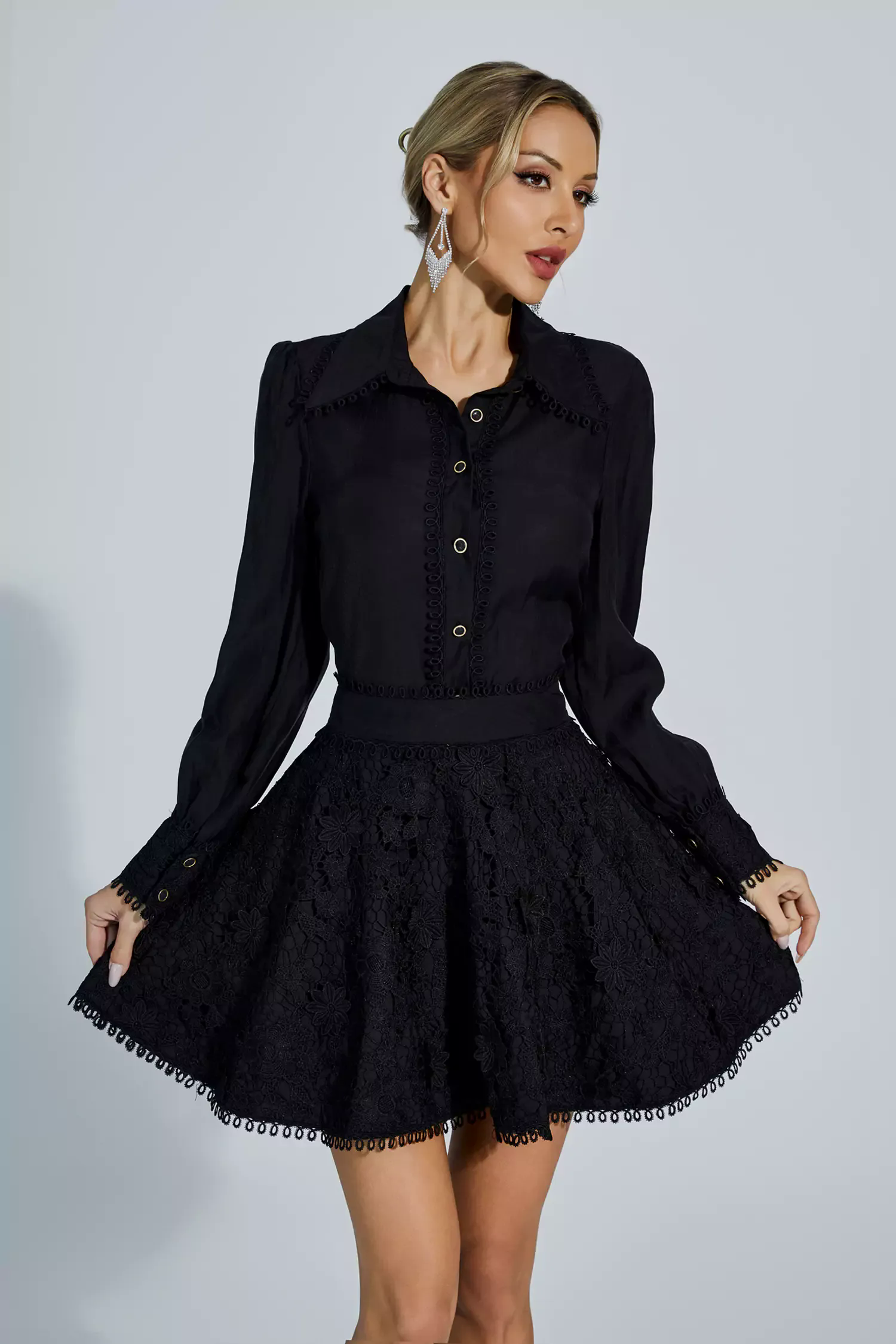 Layne Black Embroidery Set Layne Black Embroidery Set