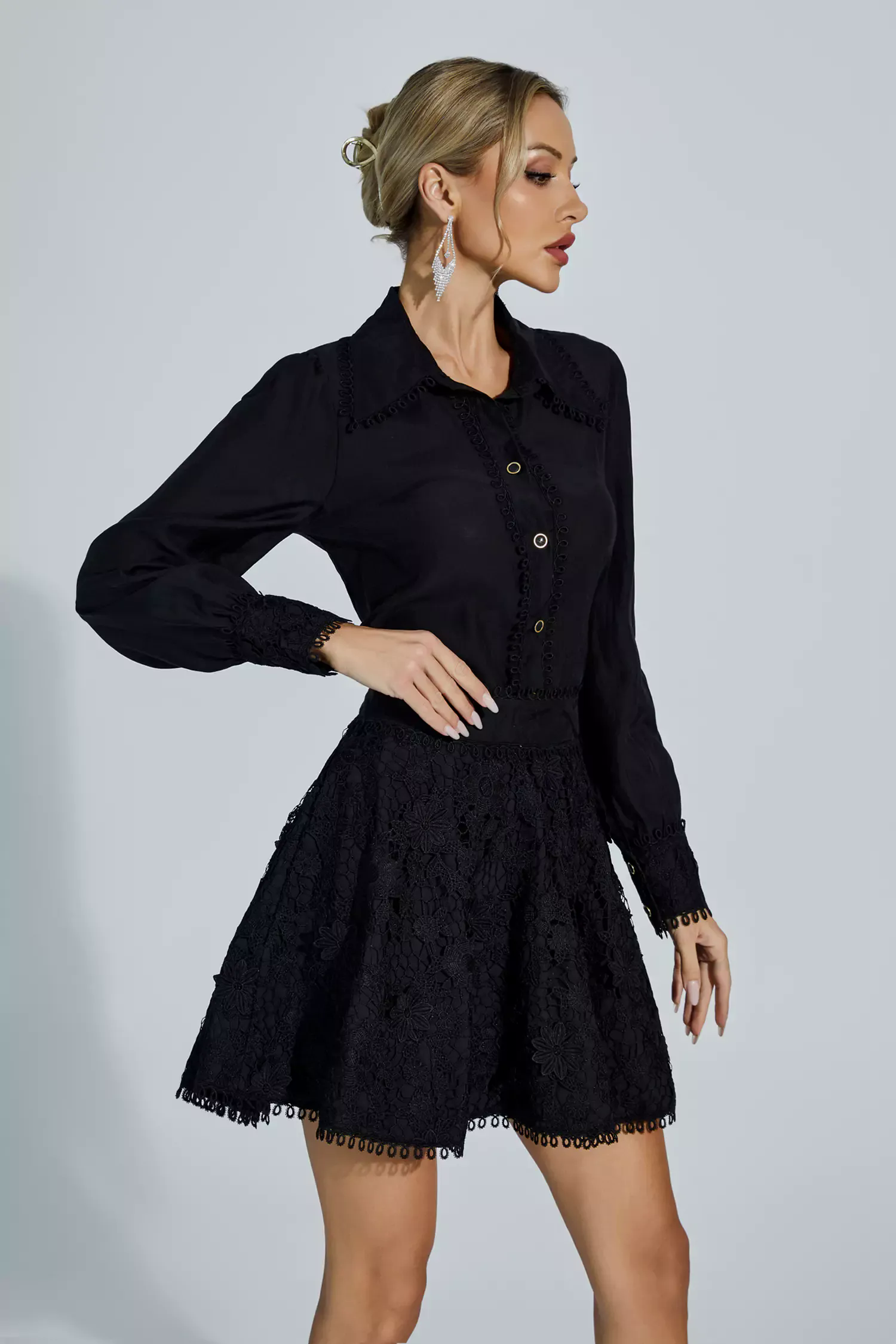 Layne Black Embroidery Set Layne Black Embroidery Set
